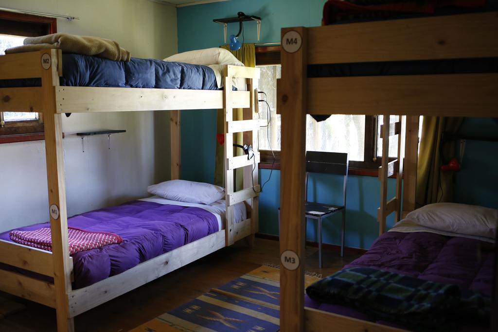 Casa Vieja Hostel & Camping プエルト・バラス エクステリア 写真